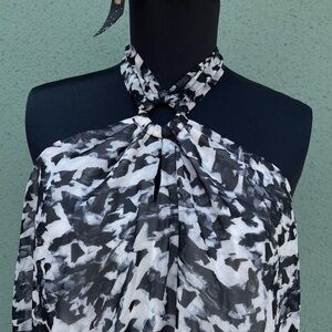 Black and White Halter Dress 🆕